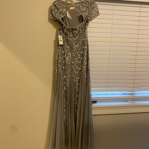 Adrianna Papell sequin beaded gown. Size 2. NWT - Picture 4 of 4